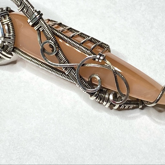 Sterling Silver Pendant 925 Wire Wrapped Point Cut Peach Moonstone 2 3/4 - Picture 2 of 11